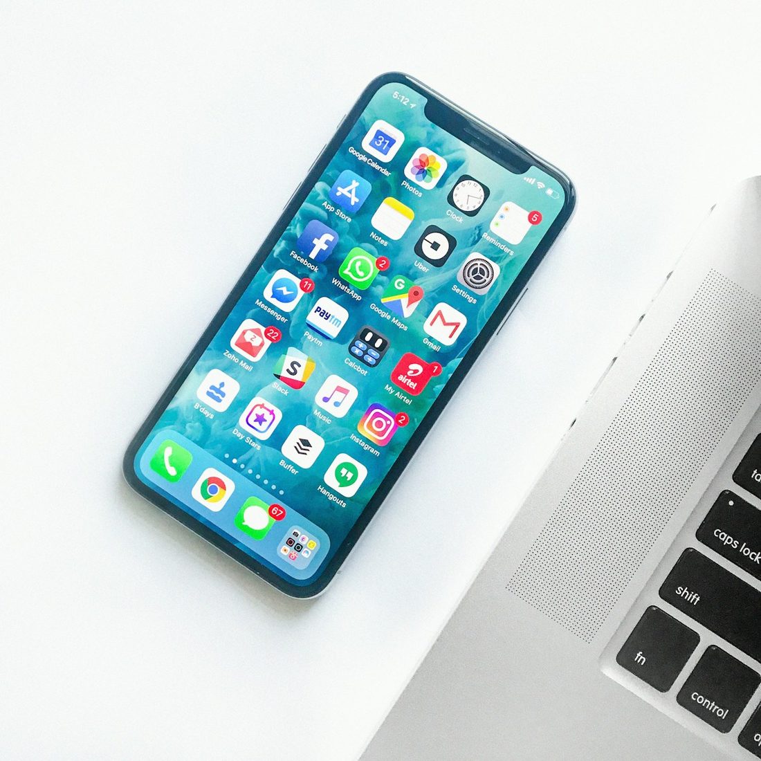 ROR体育 APP 赛程与赛事列表界面示意